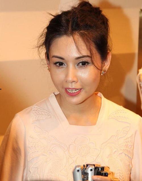 香港娱乐圈爆料的明星,明星隐私大揭秘 第3张 香港娱乐圈爆料的明星,明星隐私大揭秘 第3张